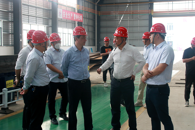 蕪湖市住建局黨委書記、局長朱發(fā)沐一行到安徽建工鋼構(gòu)智能制造有限公司調(diào)研2