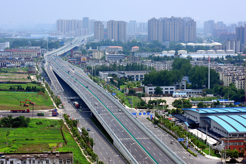 2.阜陽(yáng)北路高架橋全貌-平縱線(xiàn)形視覺(jué)美觀