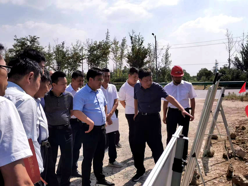 亳州市委常委、副市長左龍蒞臨亳蒙預(yù)制標調(diào)研指導(dǎo)